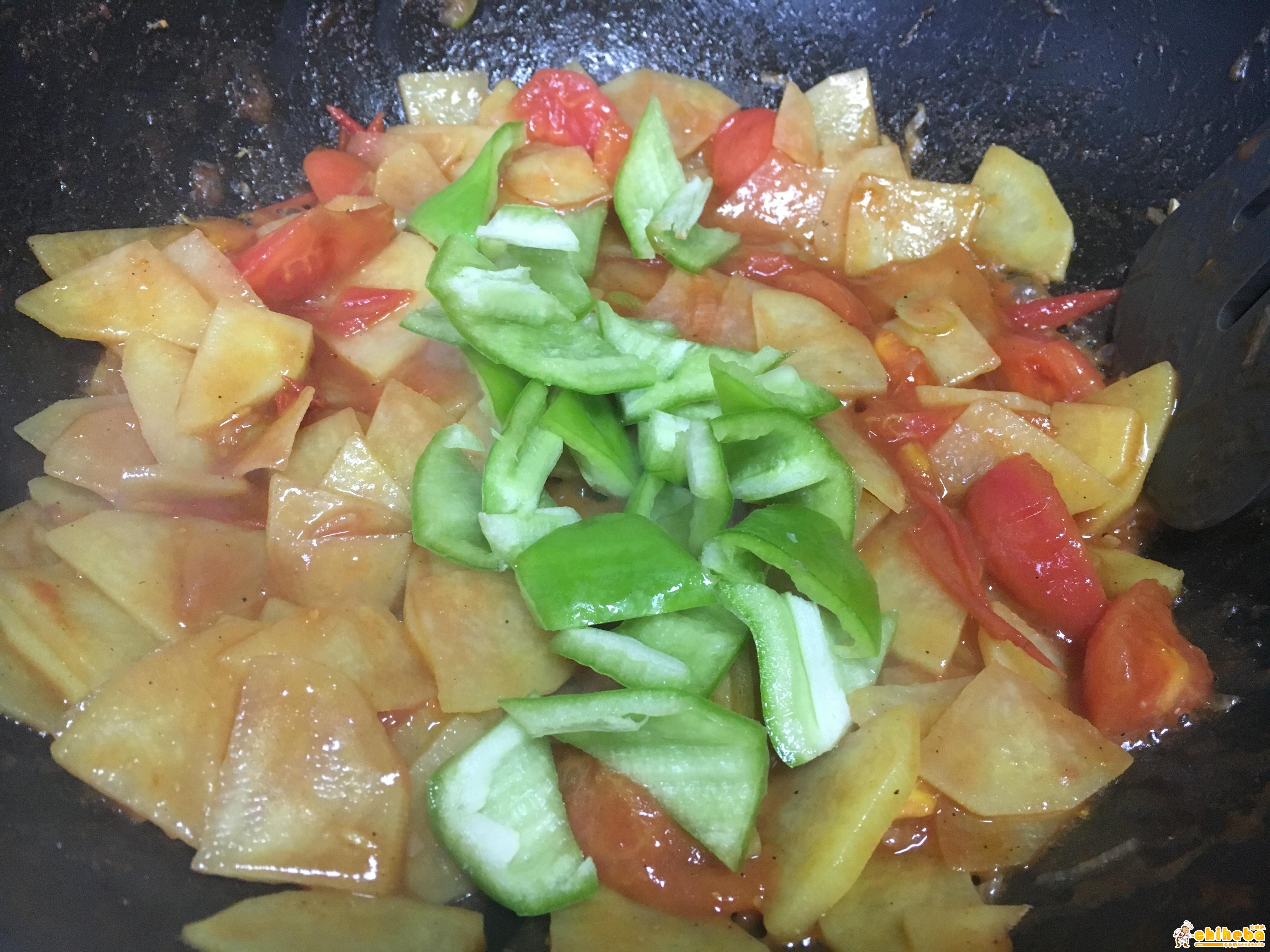 超级下饭菜红绿灯（番茄辣椒炒土豆）的做法 步骤6